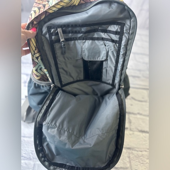 L.L. Bean Quad Explorer Backpack. Great for Outdoors, office, school or travel. - Picture 9 of 12